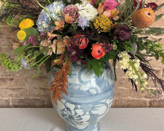 Blue & White Twisted Blooms Jar